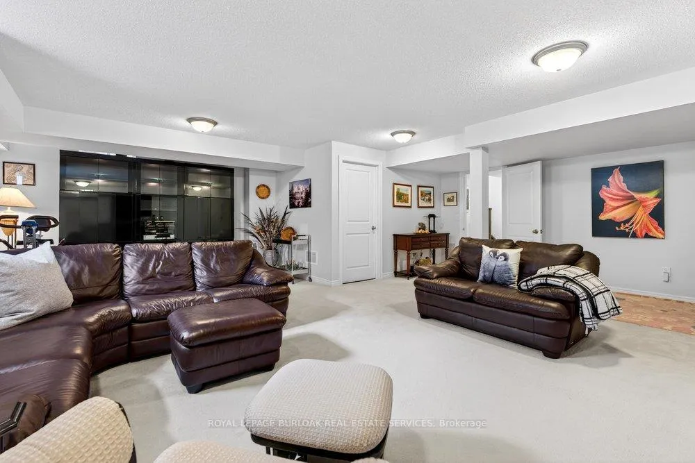 Photo 33 of 523 Terrace Way, Oakville, Sixteen Hollow — HOMEH