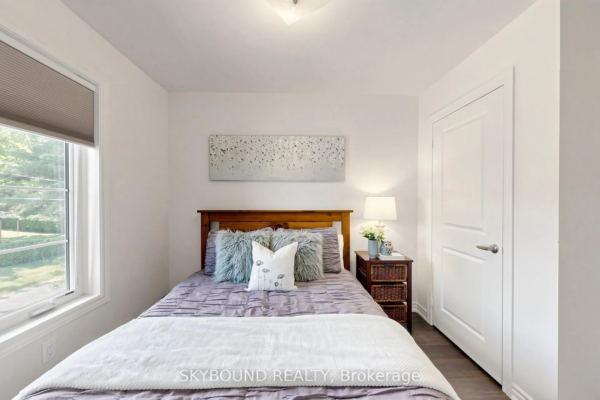 Photo 13 of Unit TH07, 110 Grew Boulevard, Georgina, Sutton & Jackson's Point — HOMEH