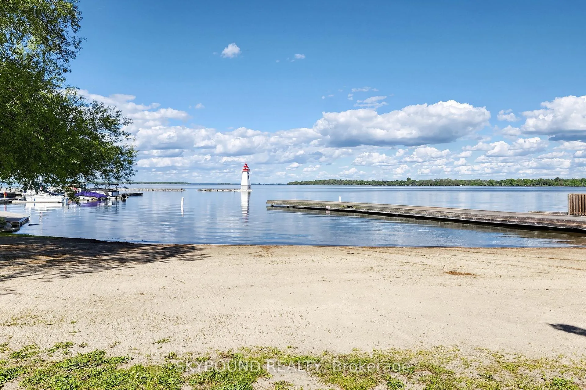 Photo 17 of Unit TH07, 110 Grew Boulevard, Georgina, Sutton & Jackson's Point — HOMEH