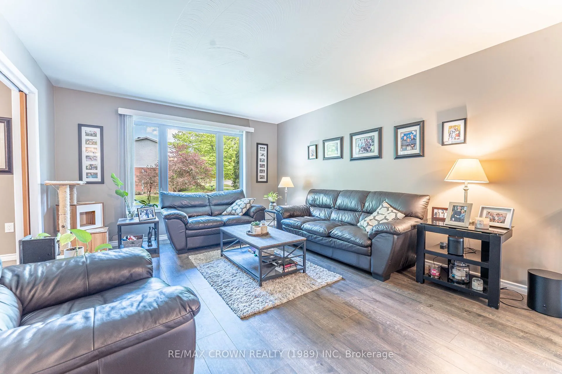 Photo 7 of 309 Pearce Street, North Bay, Airport — HOMEH