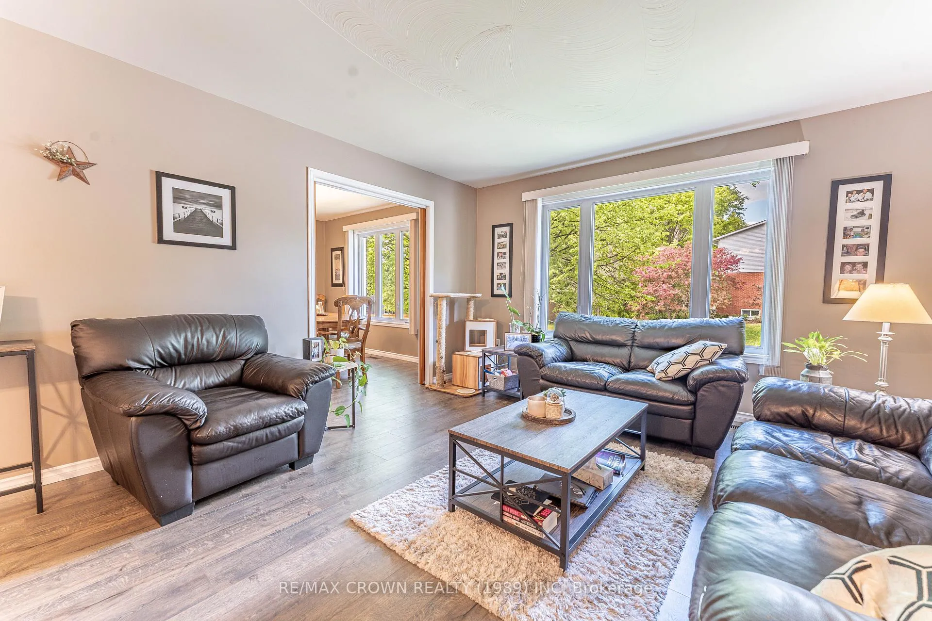 Photo 8 of 309 Pearce Street, North Bay, Airport — HOMEH