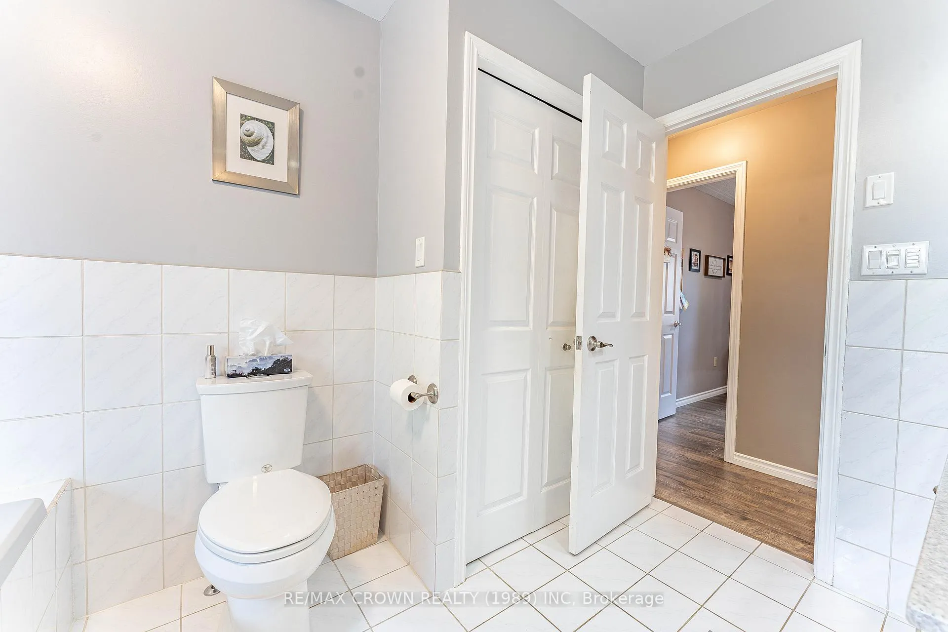 Photo 24 of 309 Pearce Street, North Bay, Airport — HOMEH