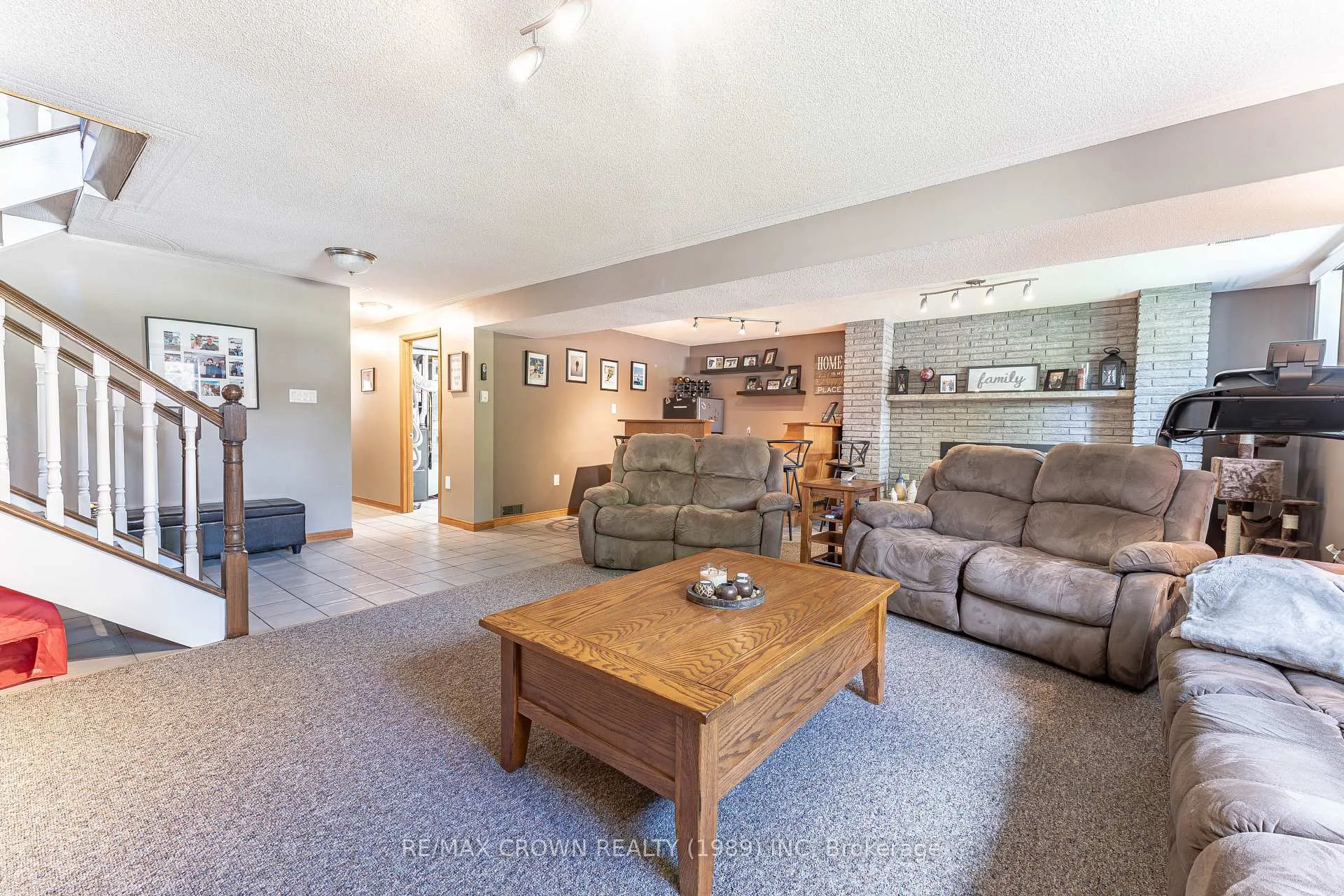 Photo 26 of 309 Pearce Street, North Bay, Airport — HOMEH