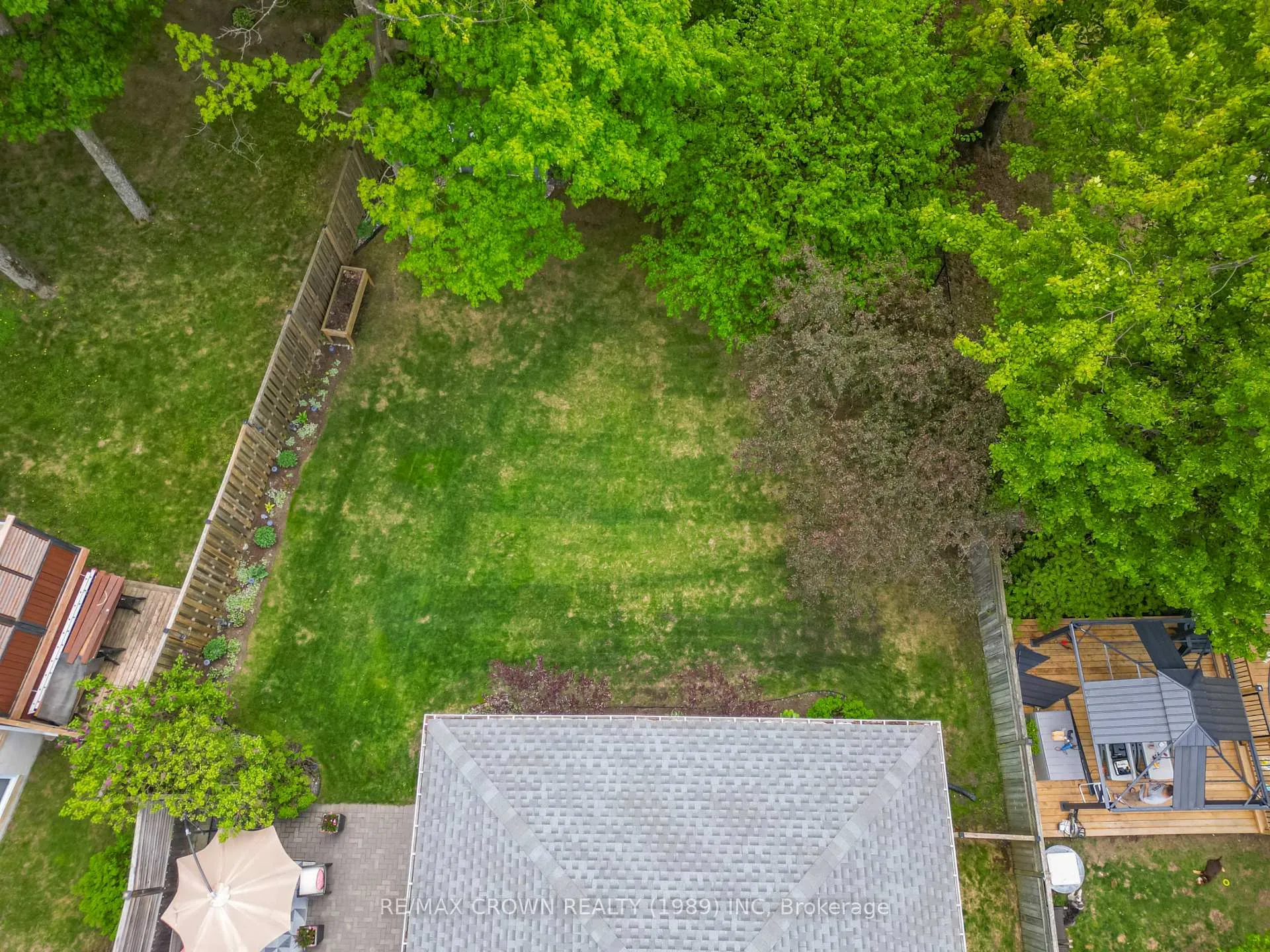 Photo 44 of 309 Pearce Street, North Bay, Airport — HOMEH