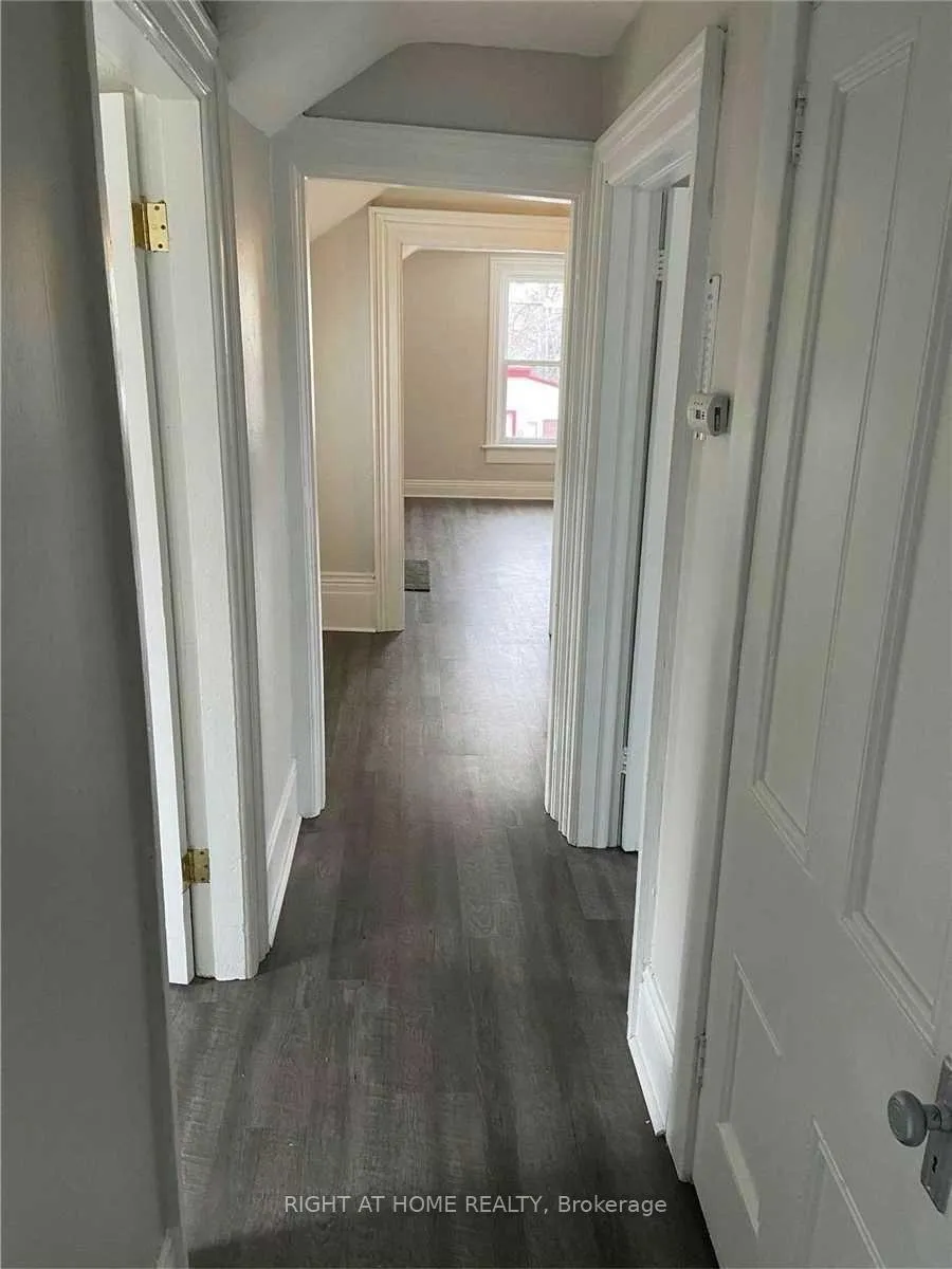 Photo 3 of Unit 3, 178 Adelaide Avenue E, Oshawa, O'Neill — HOMEH