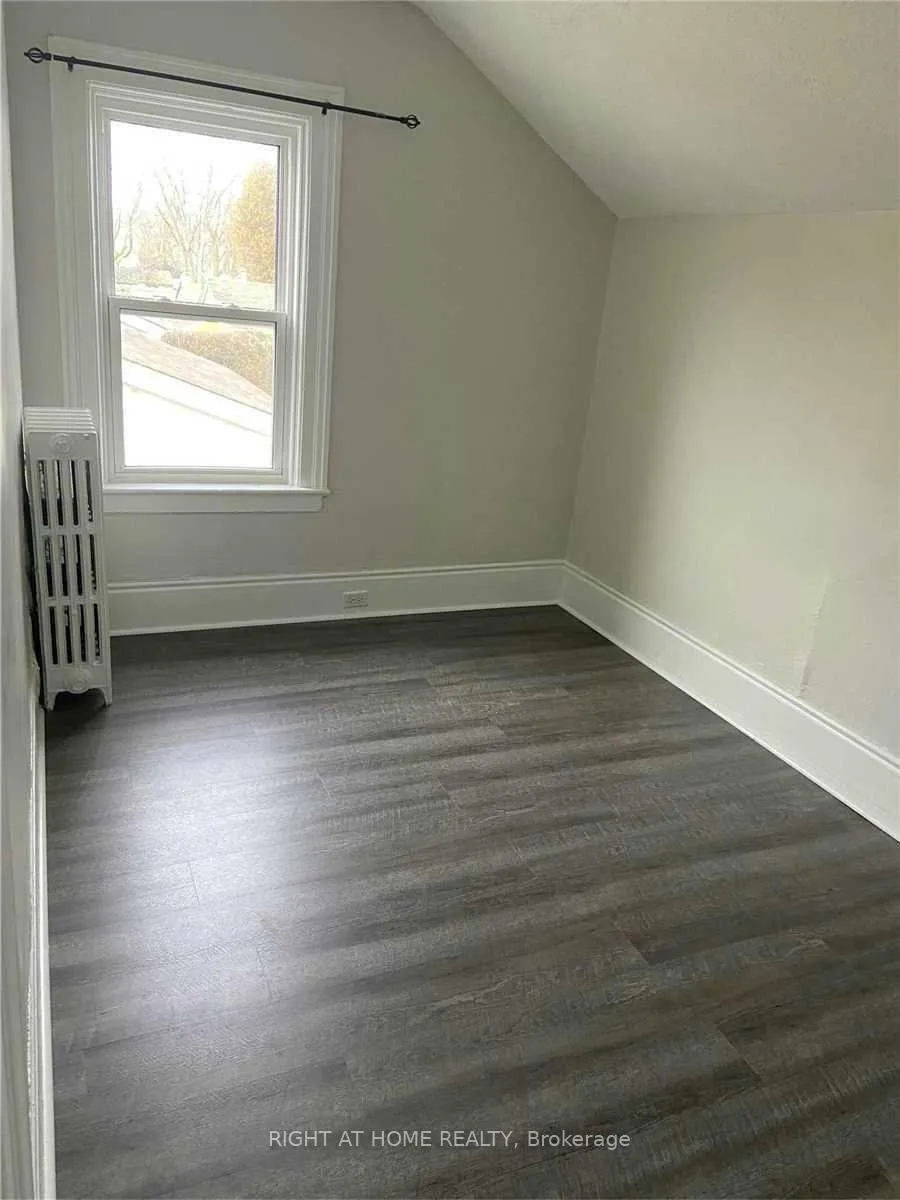 Photo 7 of Unit 3, 178 Adelaide Avenue E, Oshawa, O'Neill — HOMEH