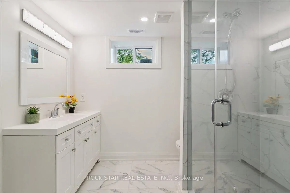 Photo 8 of Unit #Lower, 129 West 32nd Street, Hamilton, Westcliffe — HOMEH