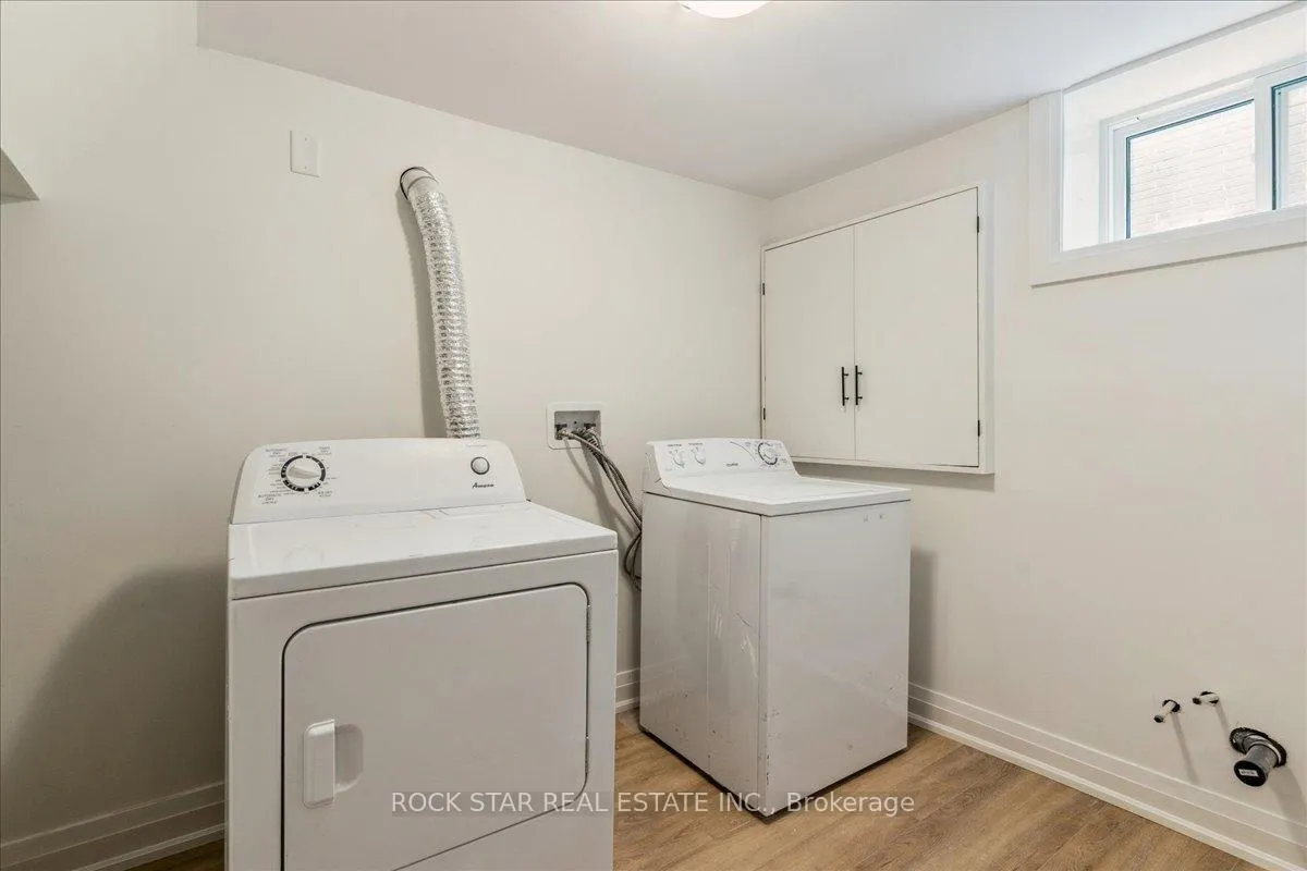 Photo 11 of Unit #Lower, 129 West 32nd Street, Hamilton, Westcliffe — HOMEH