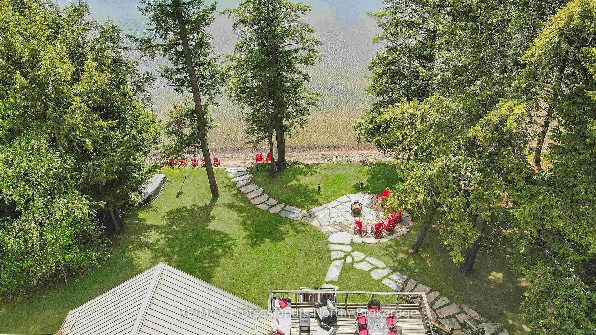 Photo 2 of 1147 Canopy Lane, Algonquin Highlands, Stanhope — HOMEH