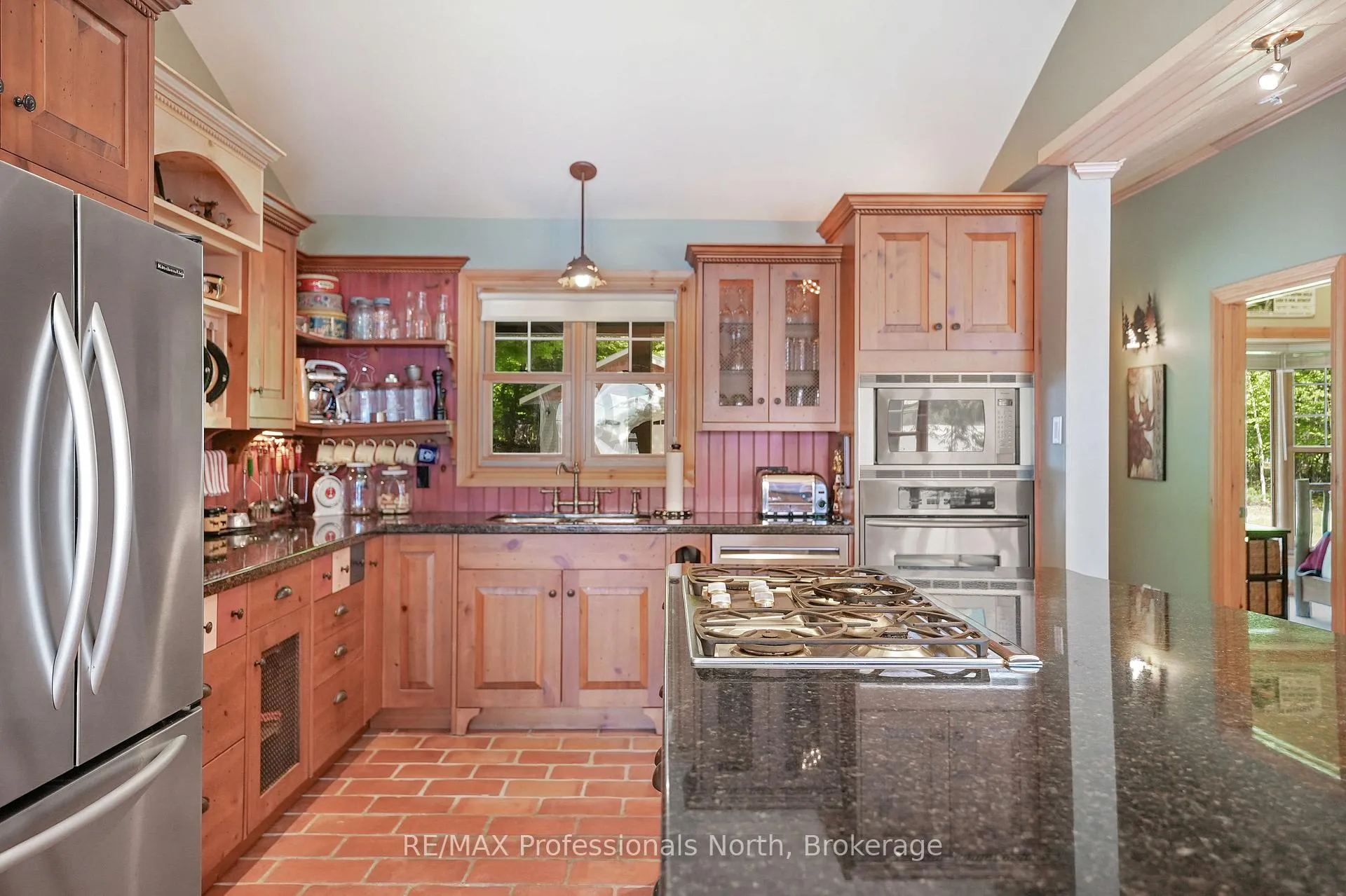 Photo 10 of 1147 Canopy Lane, Algonquin Highlands, Stanhope — HOMEH