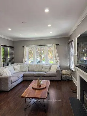 Photo 5 of 94 Roxborough Avenue, Oshawa, O'Neill — HOMEH