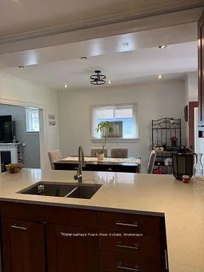 Photo 11 of 94 Roxborough Avenue, Oshawa, O'Neill — HOMEH
