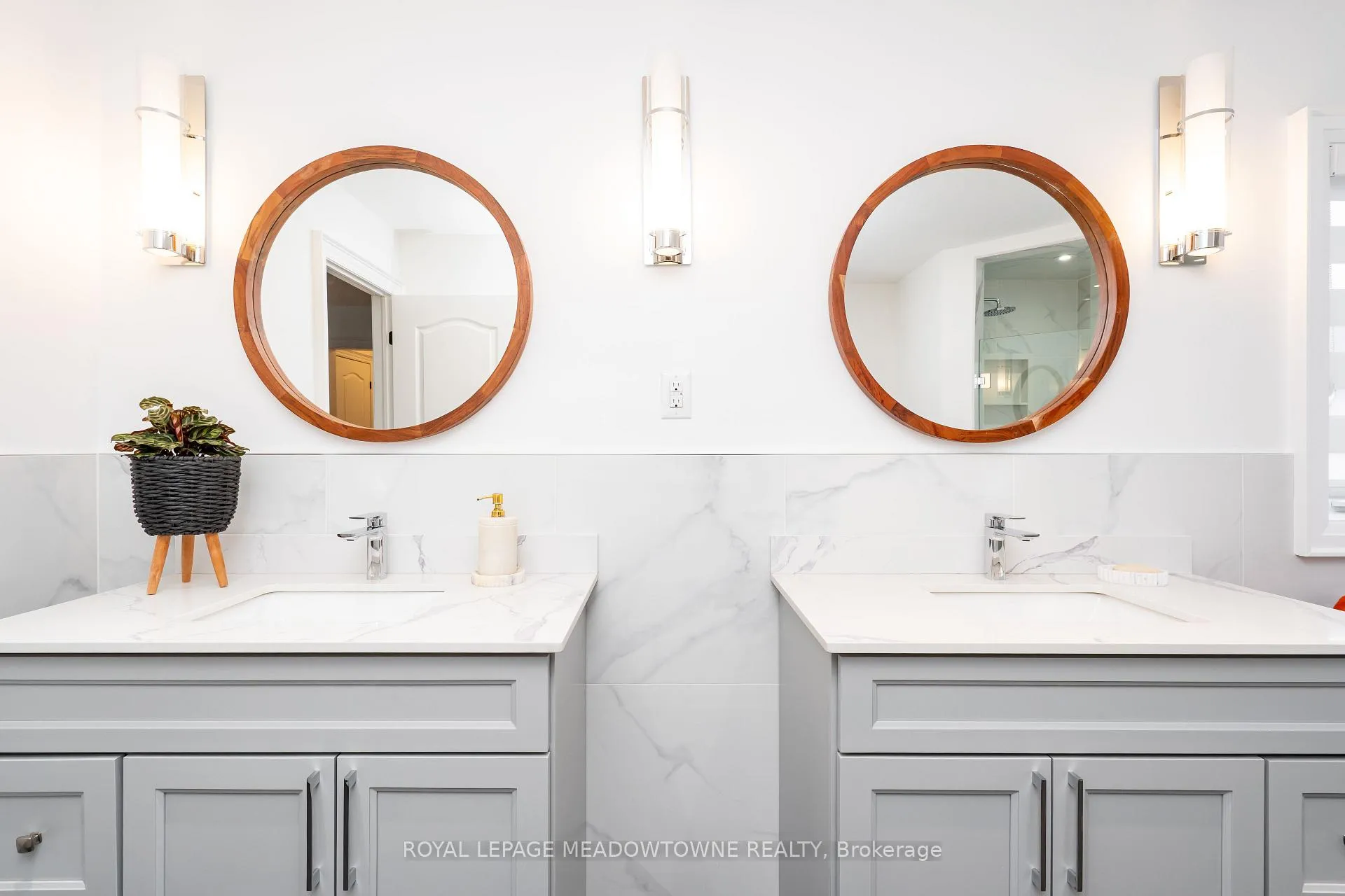 Photo 26 of 26 Emperor Drive, Brampton, Vales of Castlemore — HOMEH