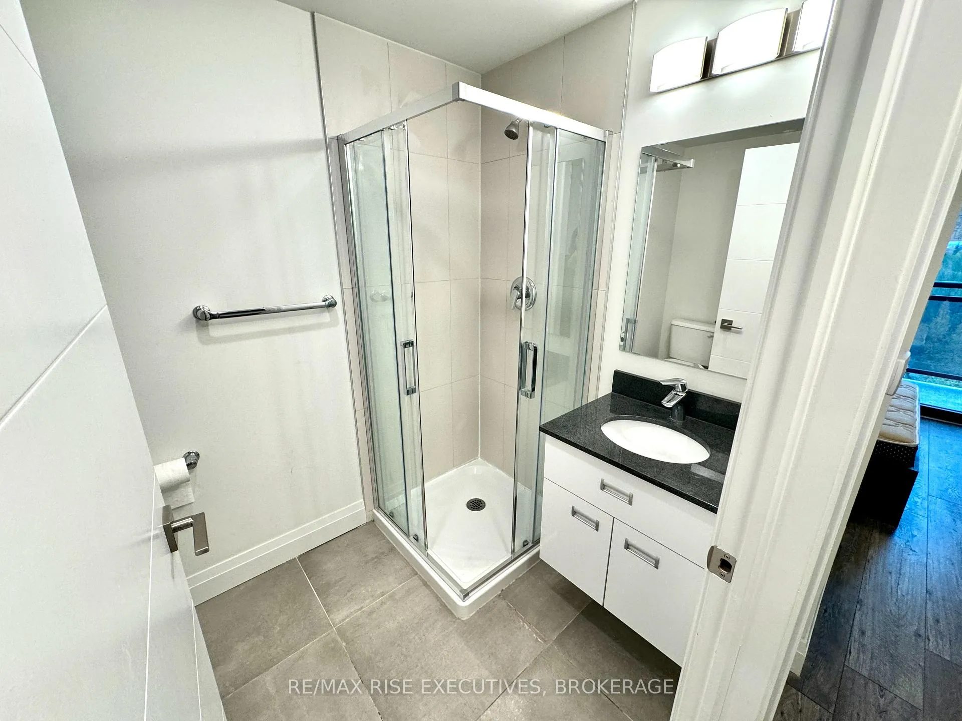 Photo 8 of Unit 711, 652 Princess Street, Kingston, Central City East — HOMEH