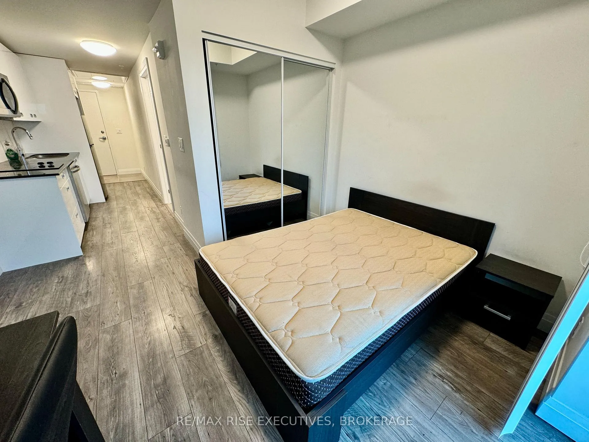 Photo 10 of Unit 711, 652 Princess Street, Kingston, Central City East — HOMEH