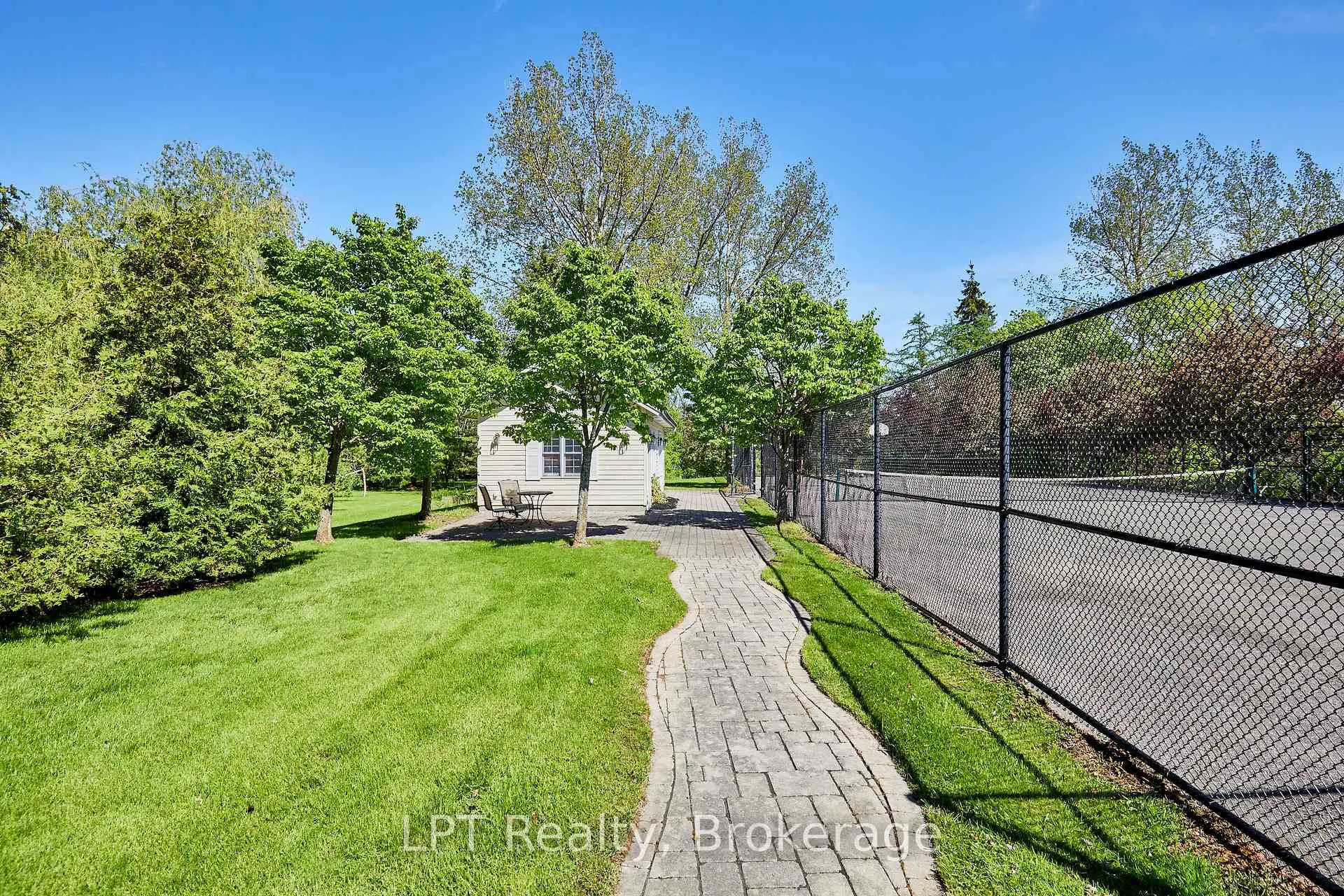 Photo 18 of 16 Cawkers Cove Road, Scugog, Port Perry — HOMEH