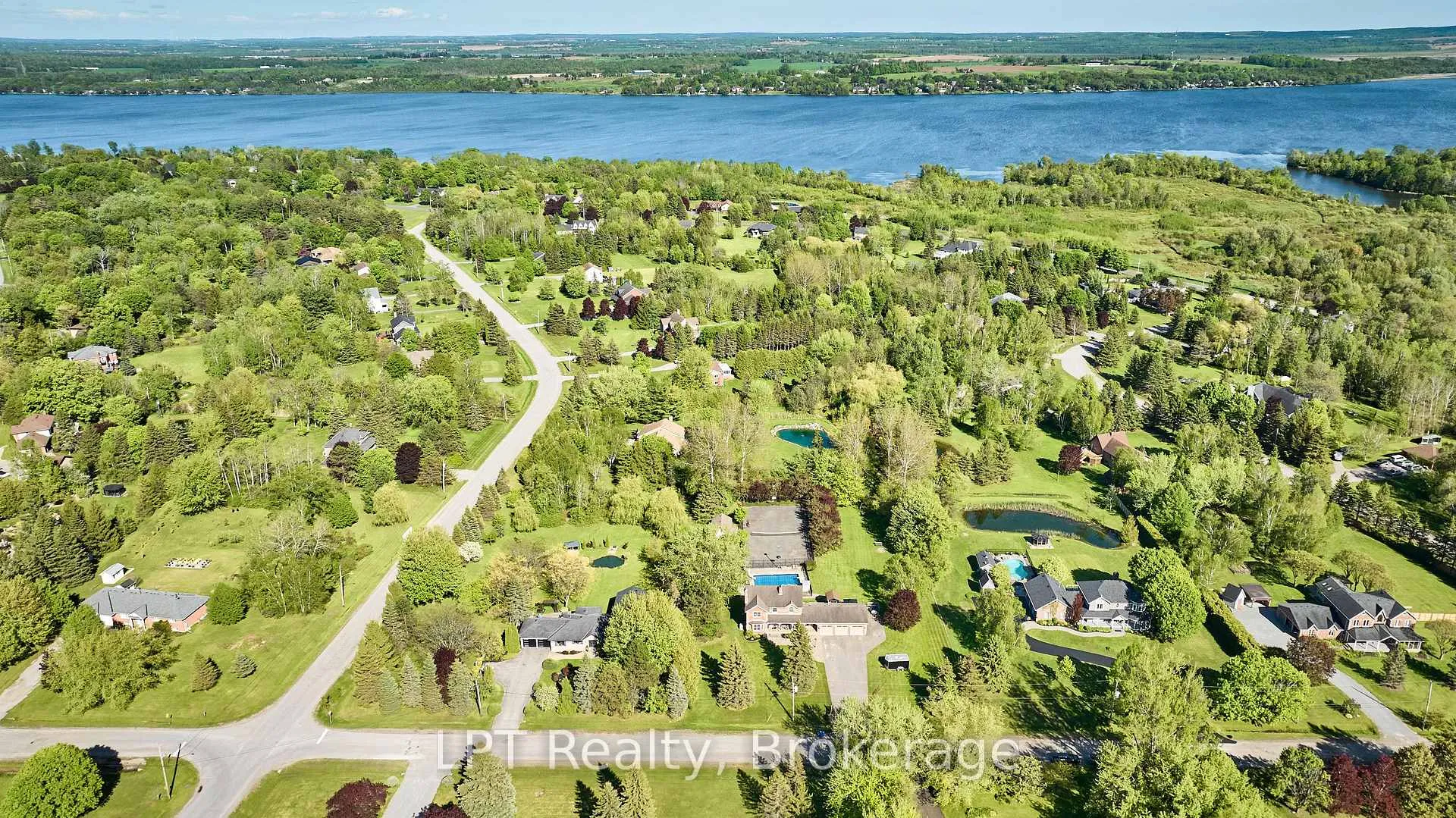 Photo 43 of 16 Cawkers Cove Road, Scugog, Port Perry — HOMEH