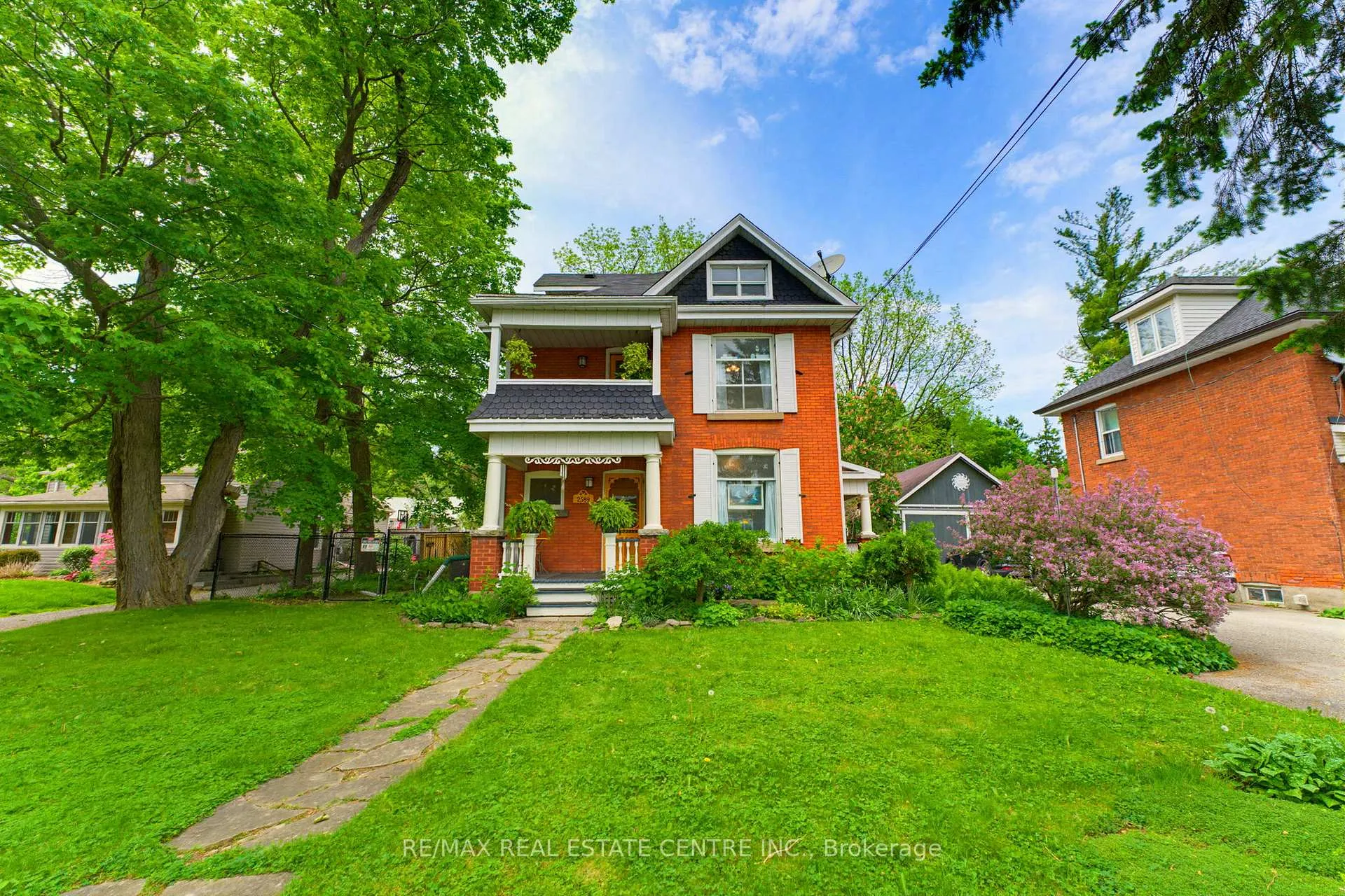 Photo of 2589 Jerseyville Road W