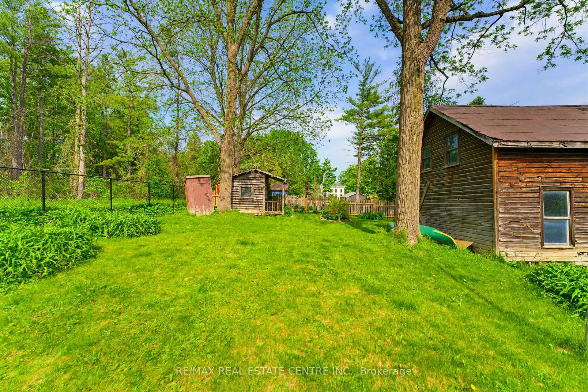 Photo 30 of 2589 Jerseyville Road W, Hamilton, Jerseyville — HOMEH