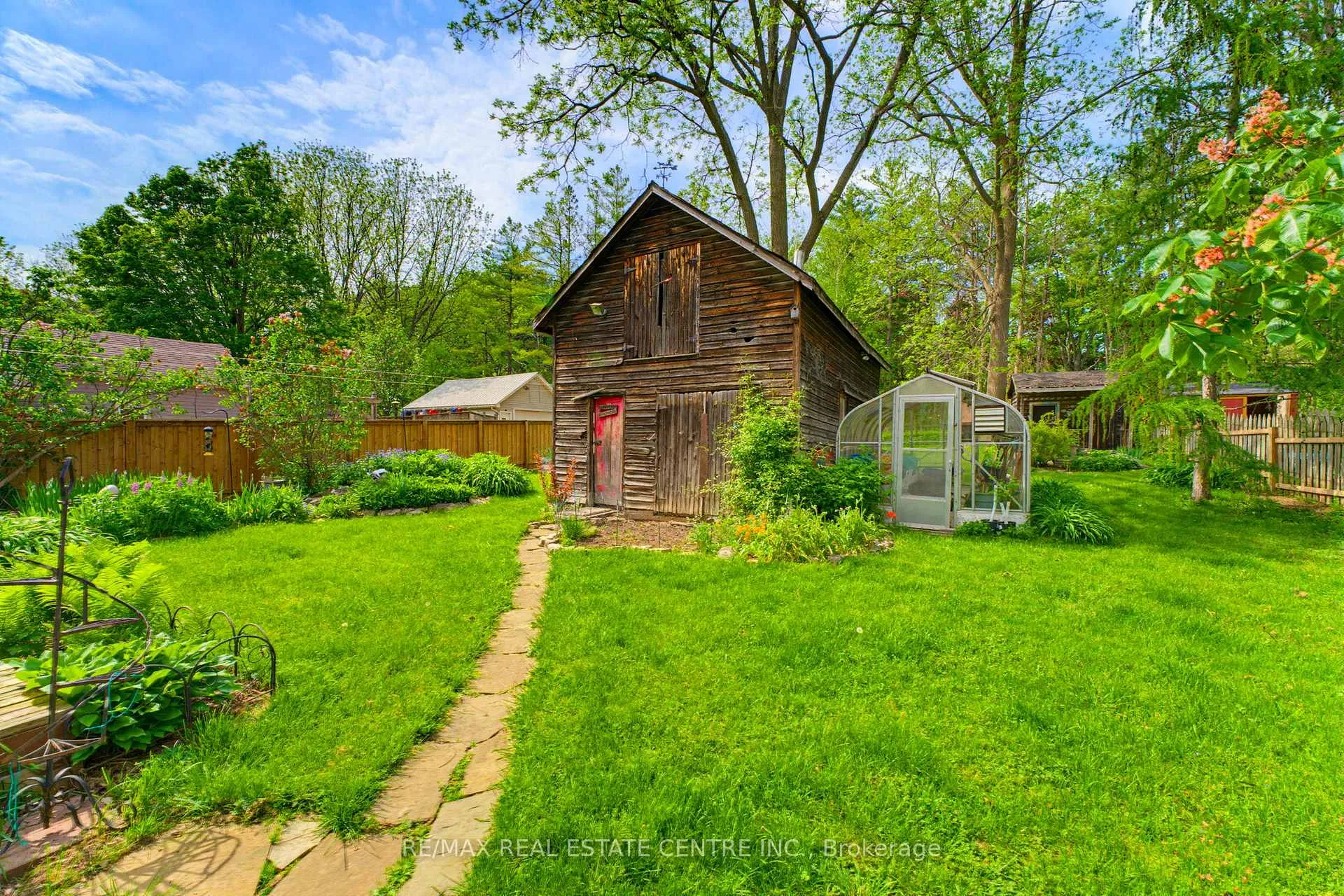 Photo 31 of 2589 Jerseyville Road W, Hamilton, Jerseyville — HOMEH