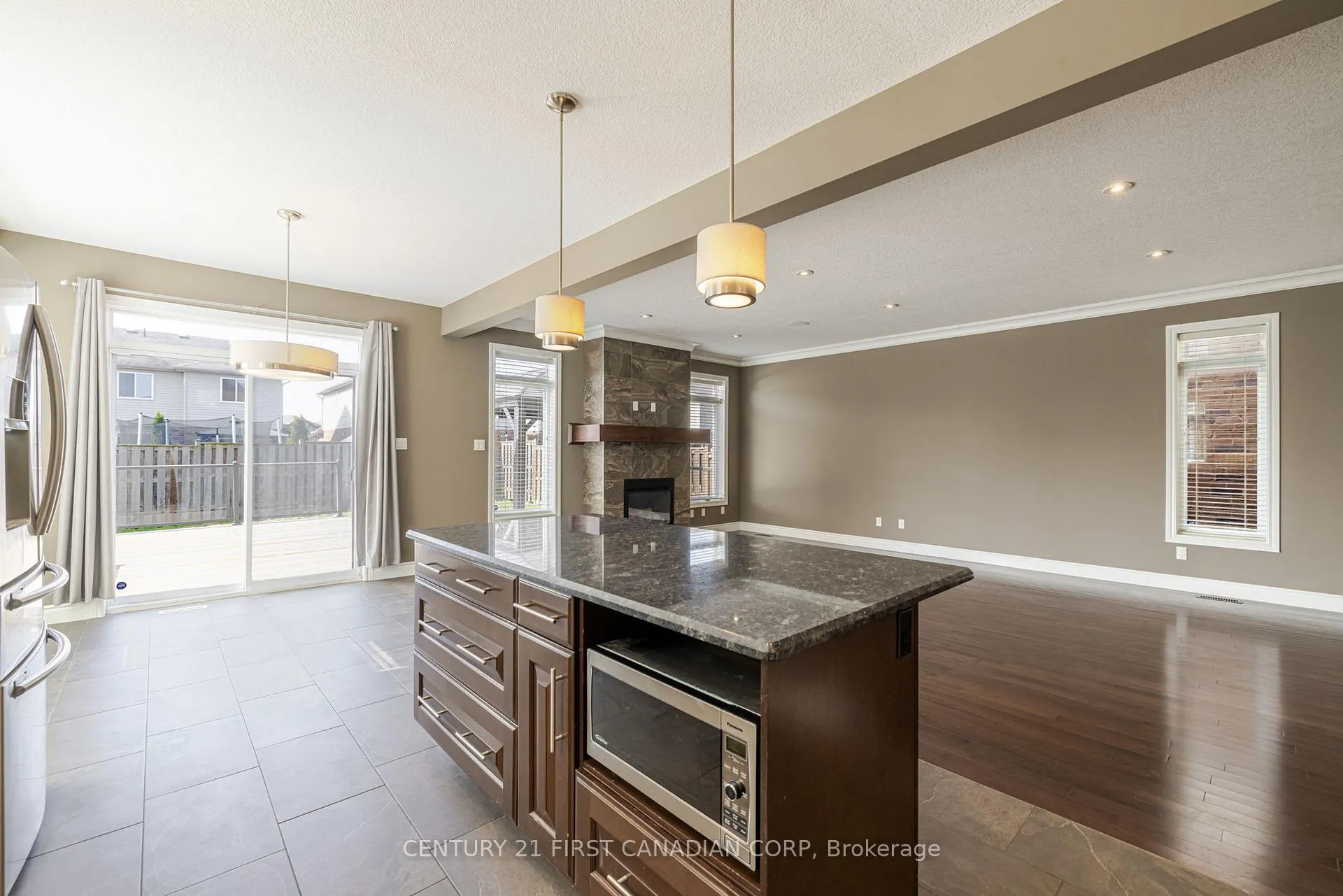 Photo 13 of 1690 Beaverbrook Avenue, London, North M — HOMEH