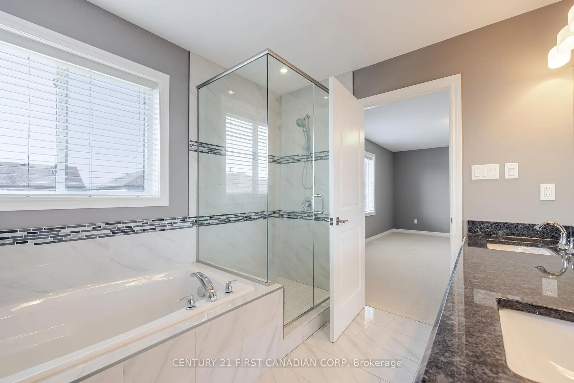 Photo 21 of 1690 Beaverbrook Avenue, London, North M — HOMEH