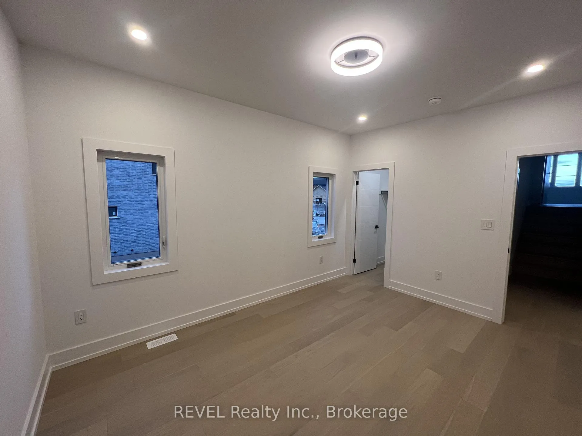Photo 19 of Unit Upper, 6129 Curlin Crescent, Niagara Falls, Forestview — HOMEH