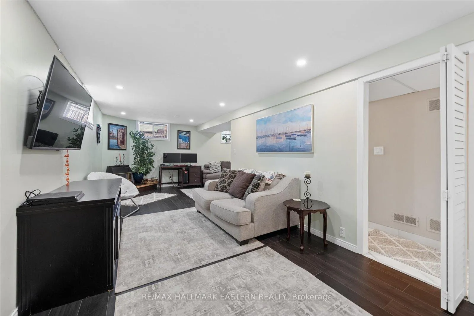 Photo 21 of 2538 Foxmeadow Road, Peterborough, Ashburnham Ward 4 — HOMEH