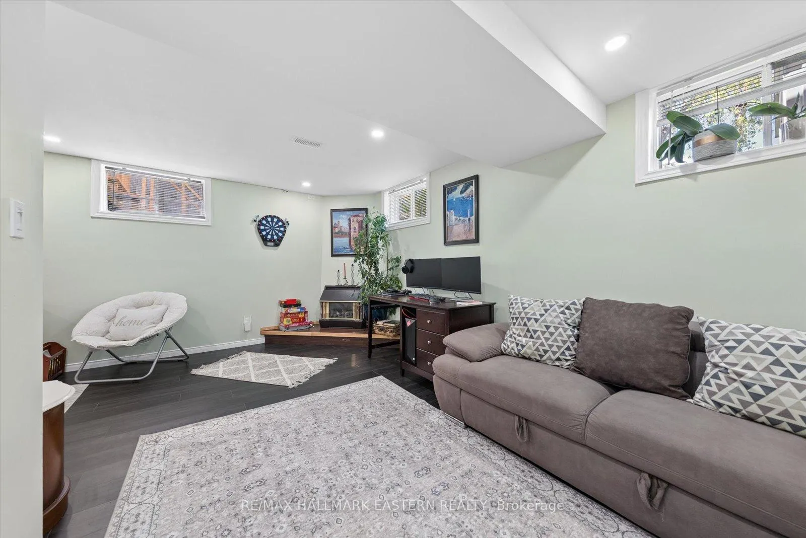 Photo 22 of 2538 Foxmeadow Road, Peterborough, Ashburnham Ward 4 — HOMEH