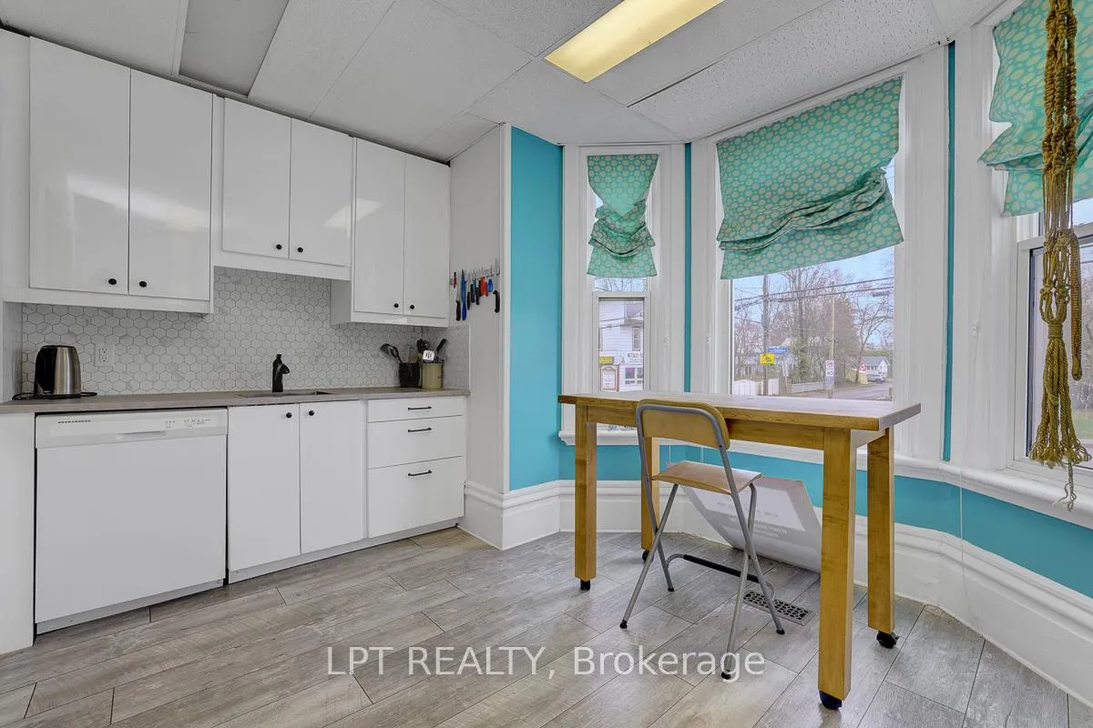 Photo 7 of 8197 Victoria Street, Ottawa, Metcalfe — HOMEH