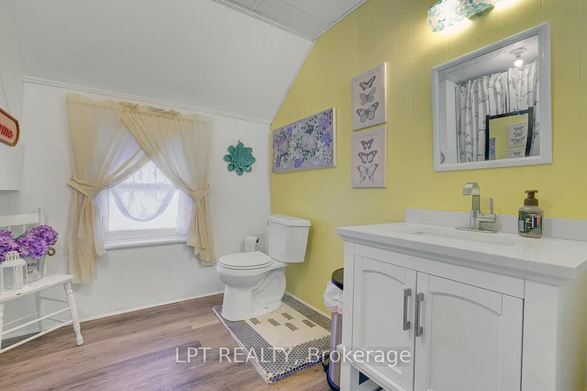Photo 17 of 8197 Victoria Street, Ottawa, Metcalfe — HOMEH