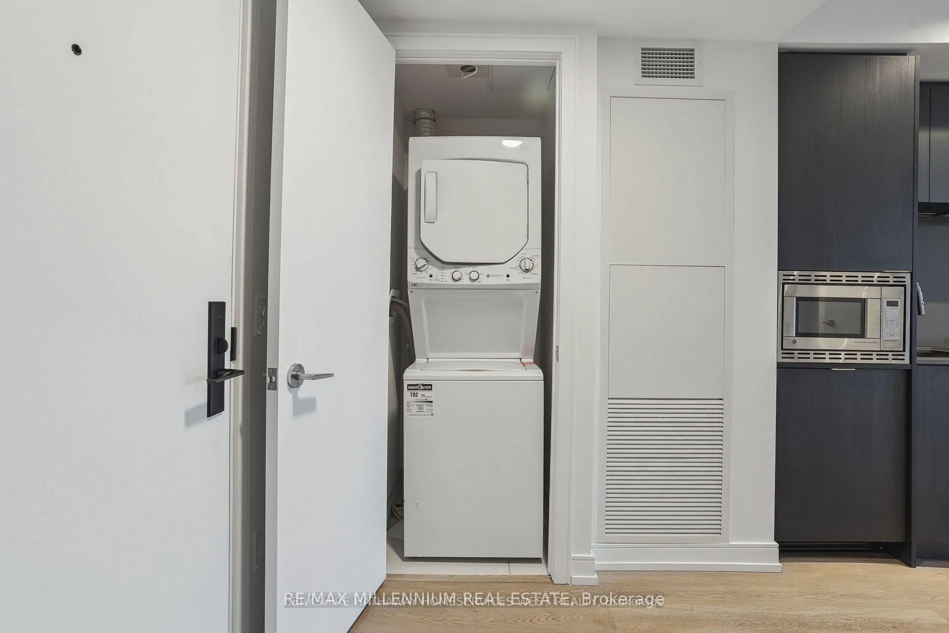 Photo 19 of Unit 329, 1 Jarvis Street, Hamilton, Beasley — HOMEH