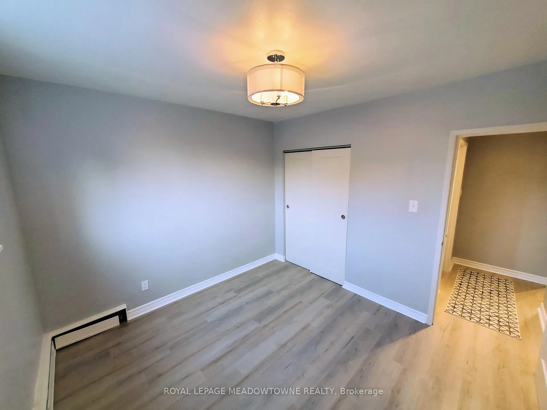 Photo 12 of Unit 2, 981 Mohawk Road E, Hamilton, Huntington — HOMEH