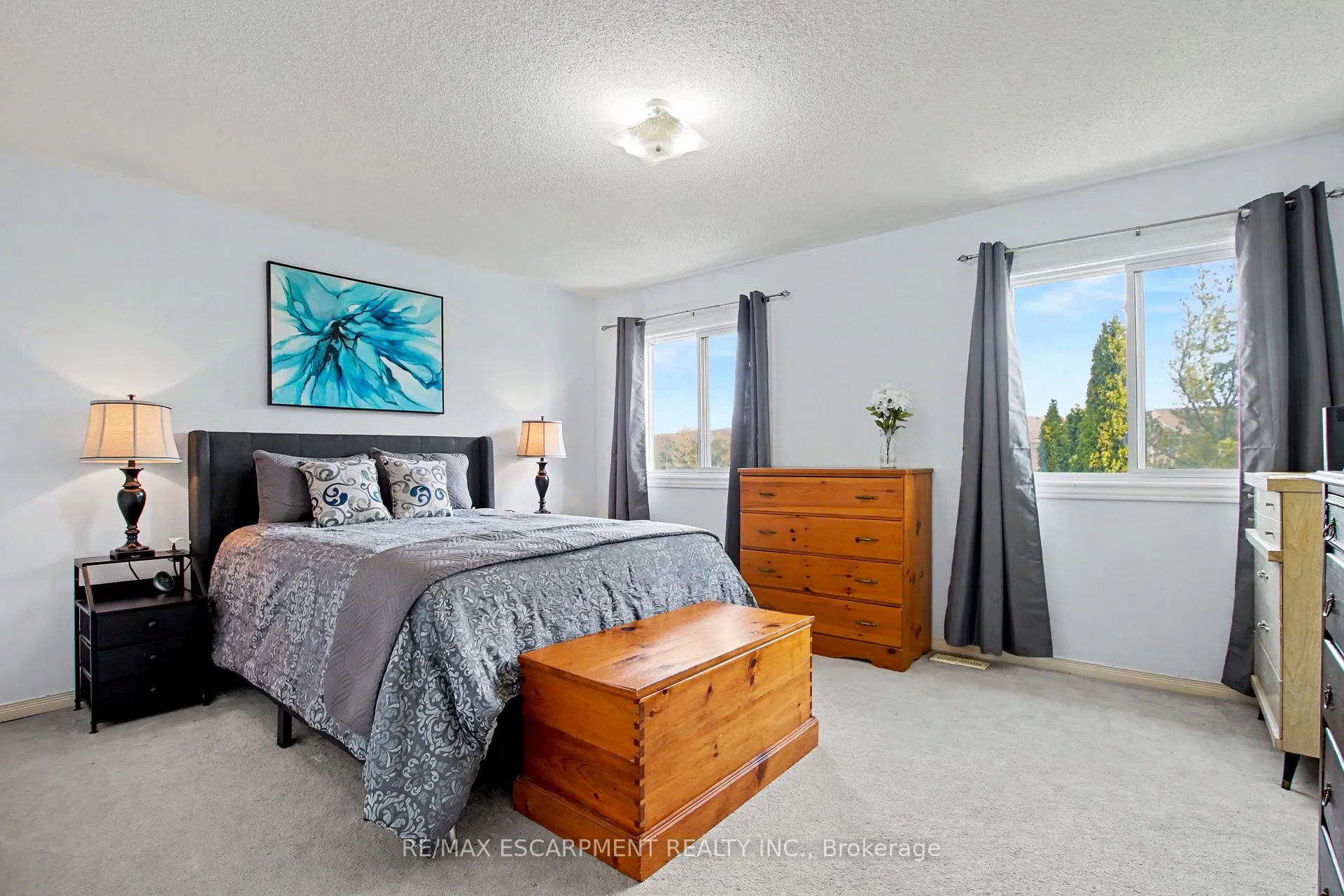 Photo 15 of 236 Fitzgerald Crescent, Milton, Dempsey — HOMEH