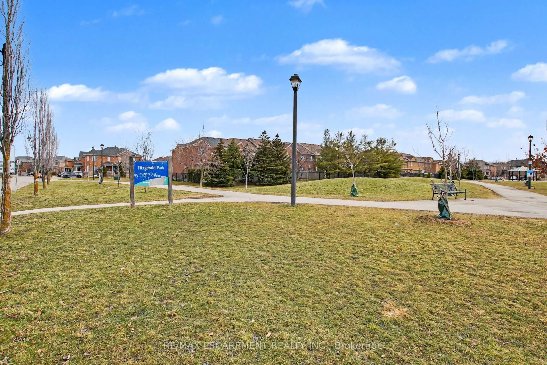 Photo 33 of 236 Fitzgerald Crescent, Milton, Dempsey — HOMEH
