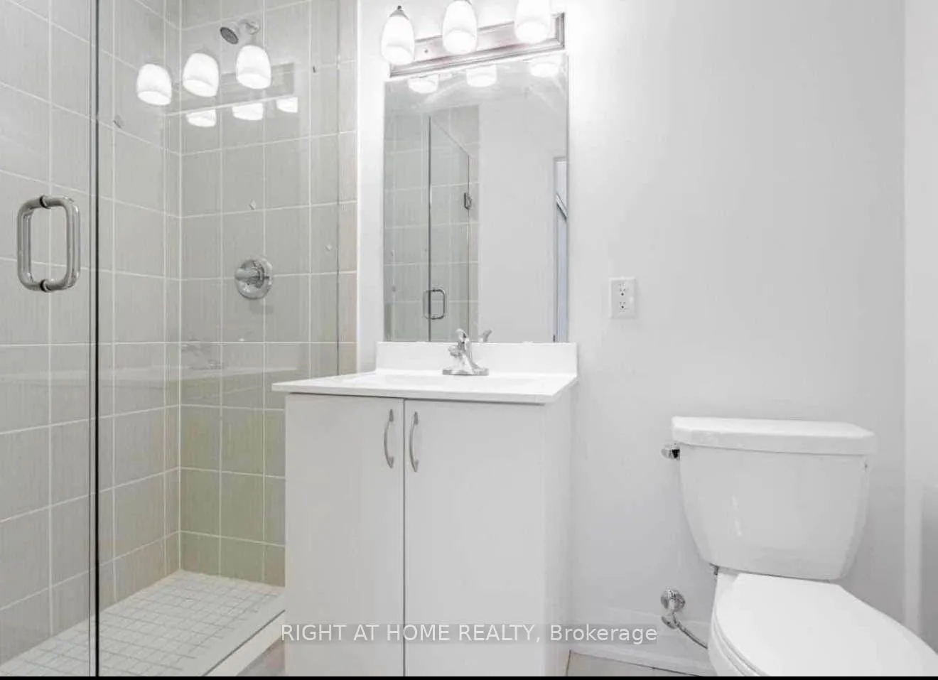 Photo 6 of Unit C1002, 5299 highway 7 W, Vaughan, Vaughan Grove — HOMEH