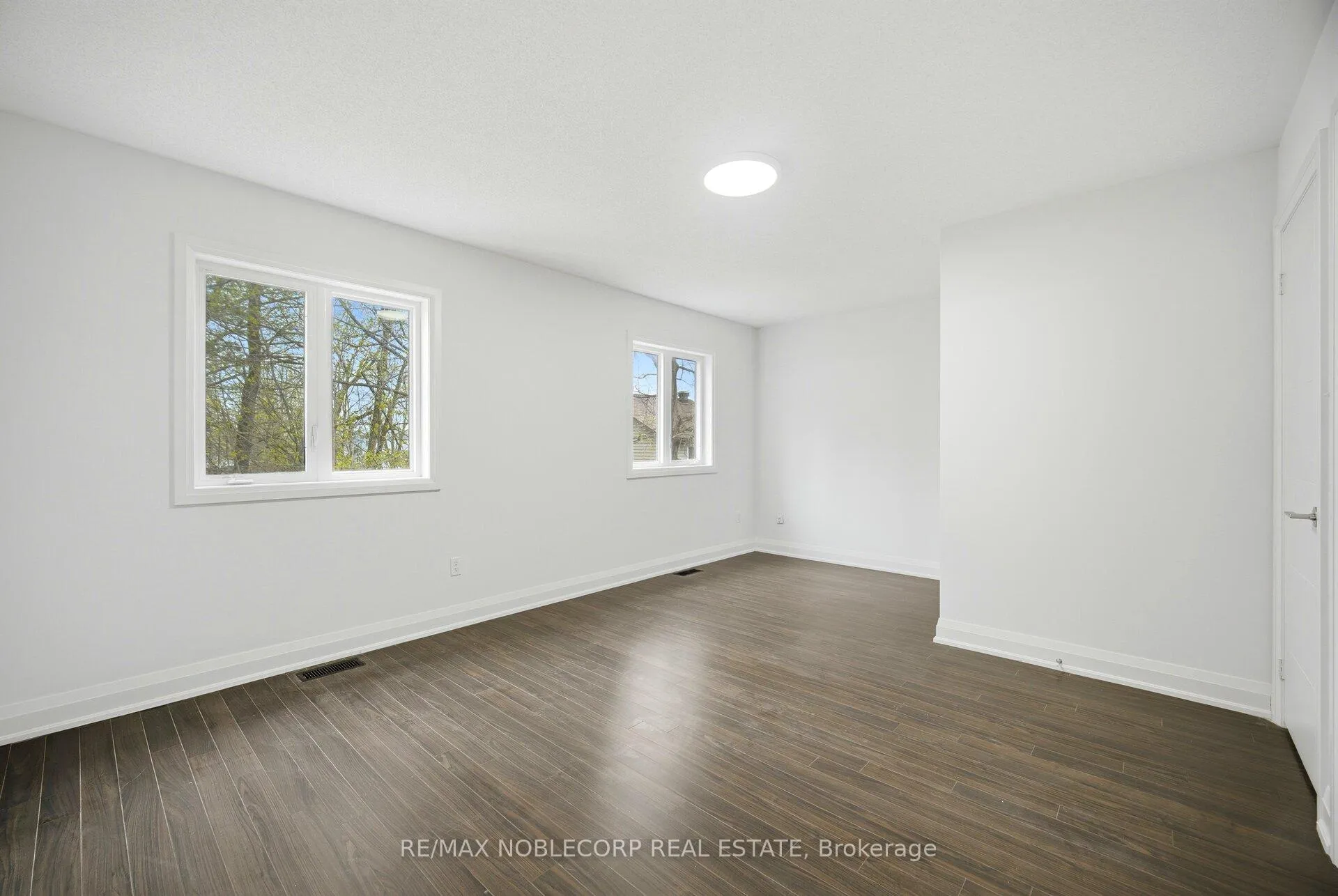 Photo 25 of 20 Peartree Court, Barrie, Allandale Heights — HOMEH
