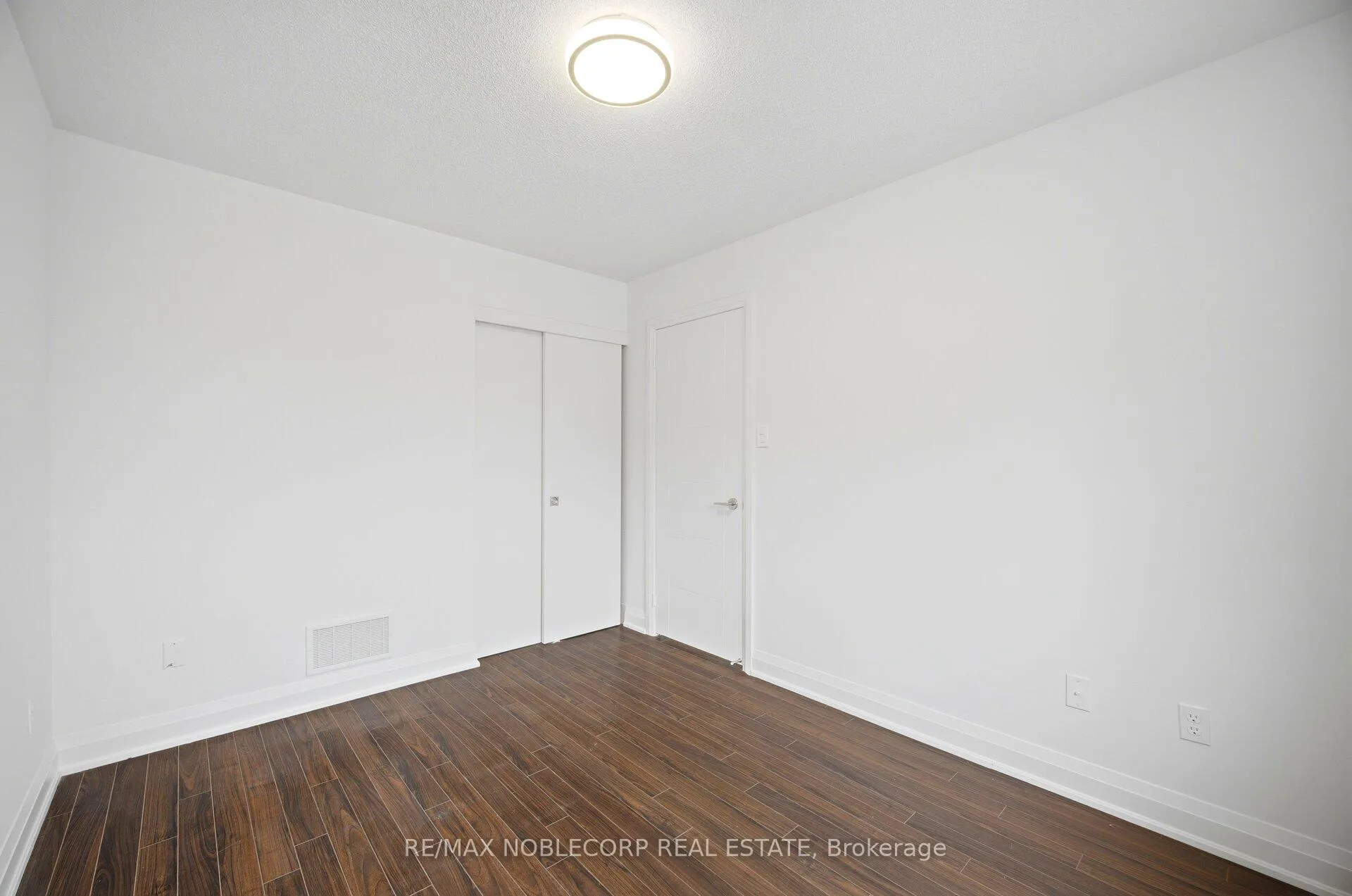 Photo 30 of 20 Peartree Court, Barrie, Allandale Heights — HOMEH
