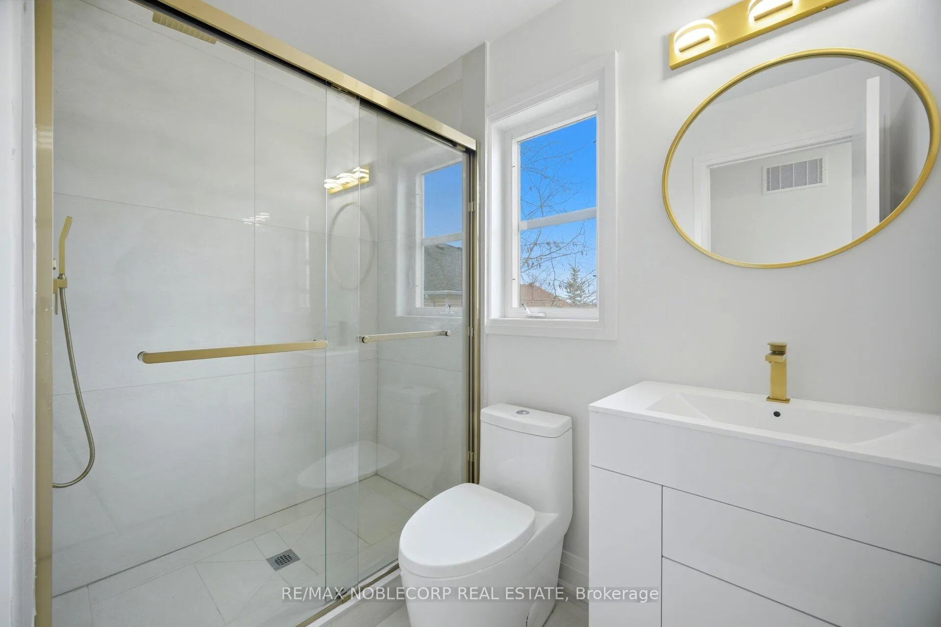 Photo 33 of 20 Peartree Court, Barrie, Allandale Heights — HOMEH