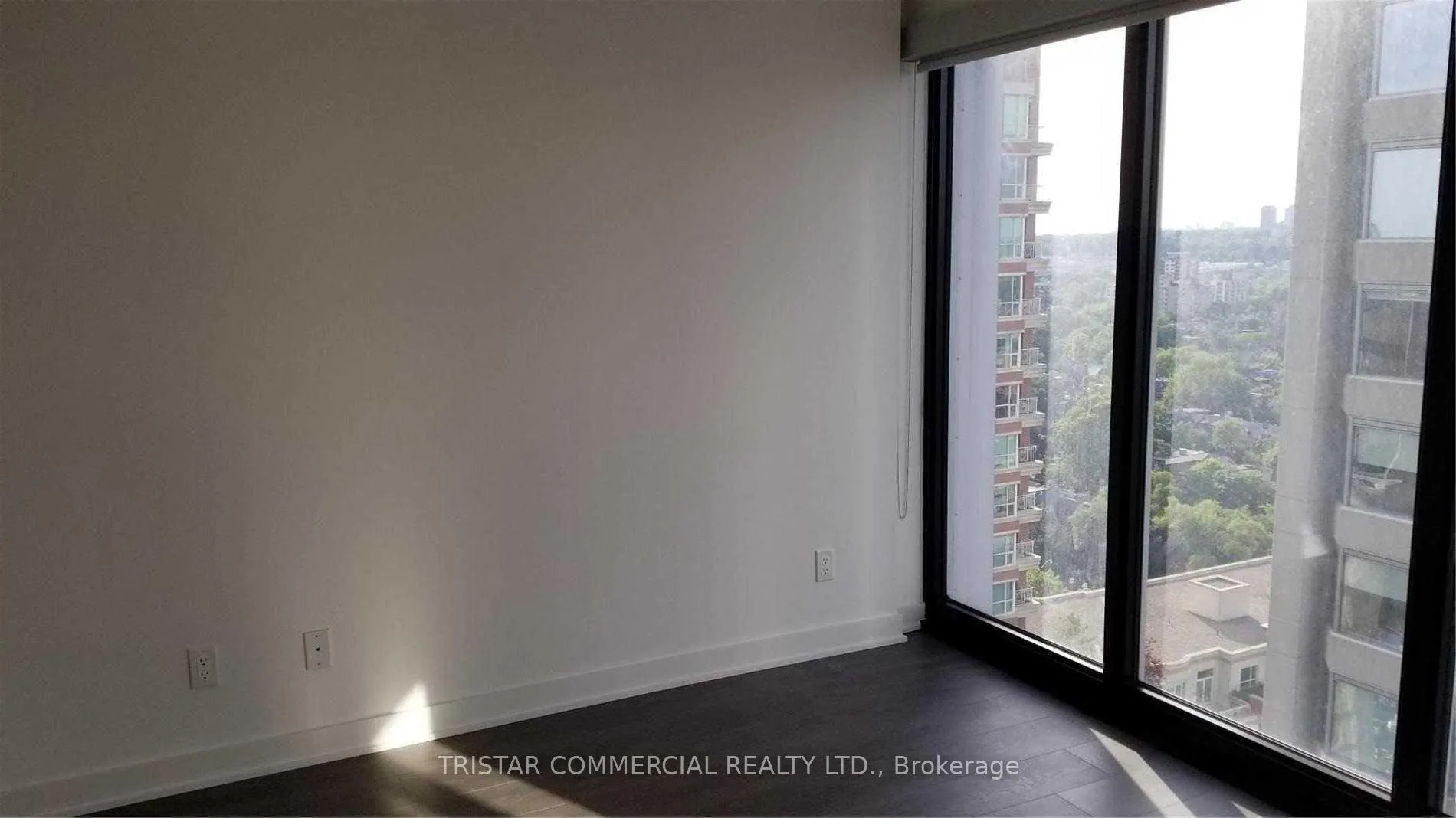 Photo 6 of Unit 2301, 188 Cumberland Street, Toronto, The Annex — HOMEH