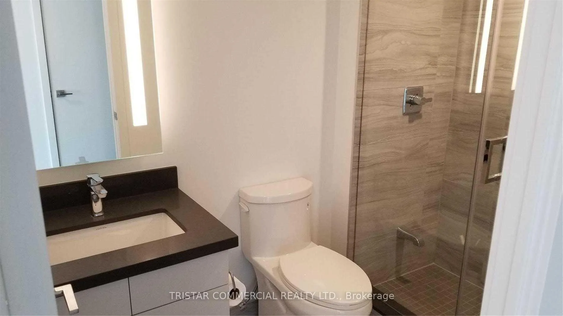 Photo 8 of Unit 2301, 188 Cumberland Street, Toronto, The Annex — HOMEH