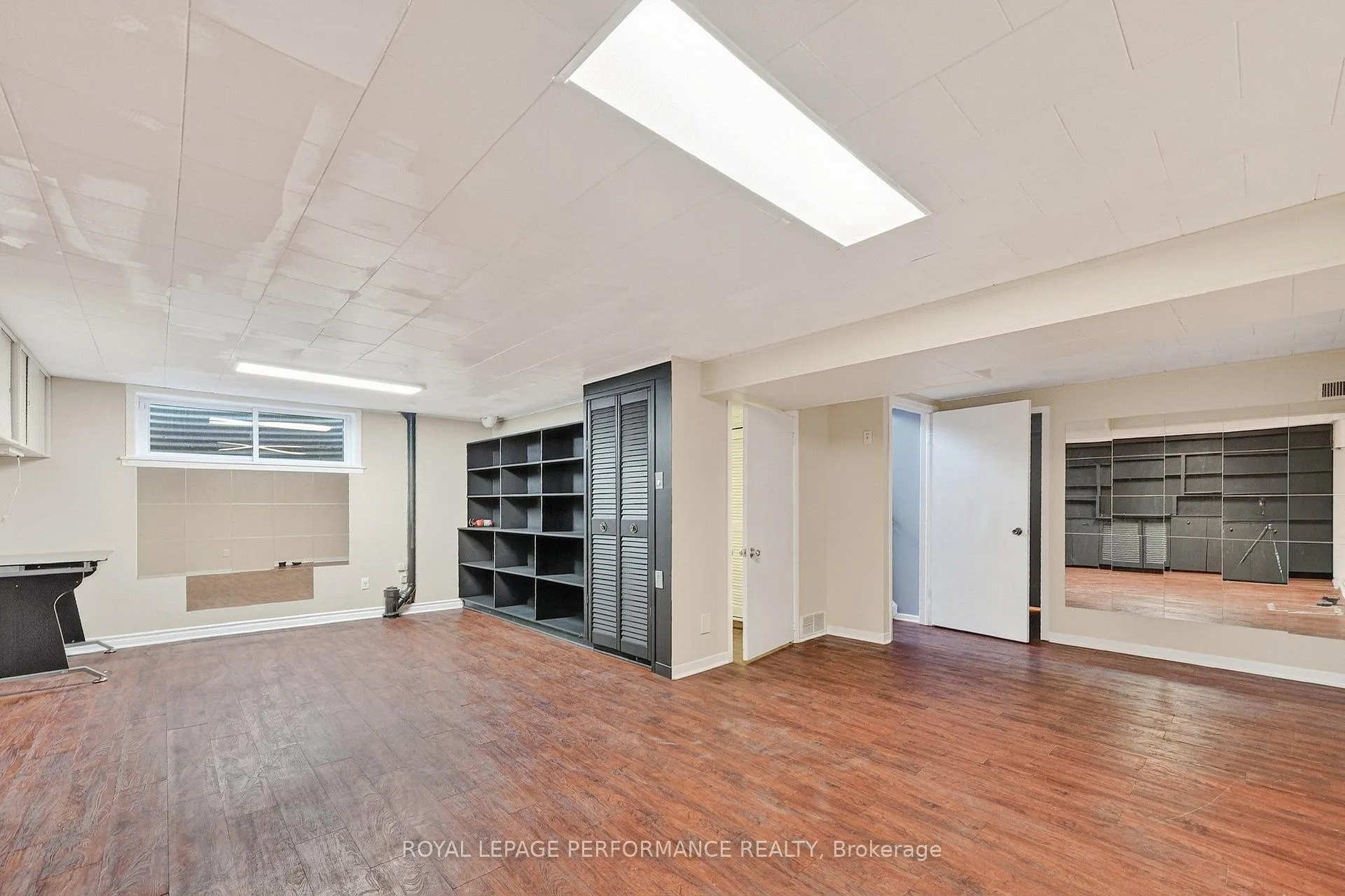 Photo 32 of 1799 Dorset Drive, Ottawa, Playfair Park — HOMEH