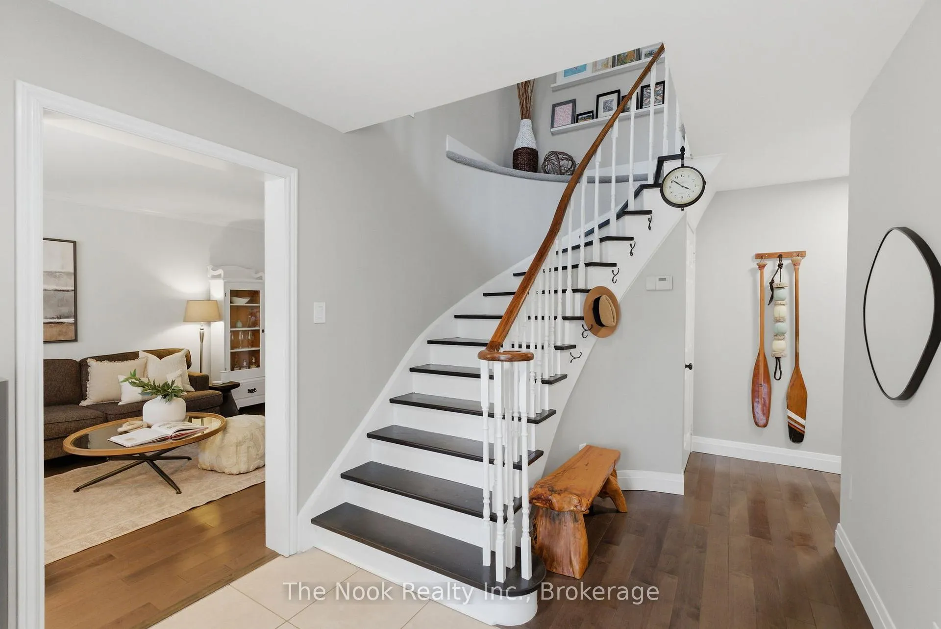Photo 7 of 43 Carmody Lane, Uxbridge — HOMEH