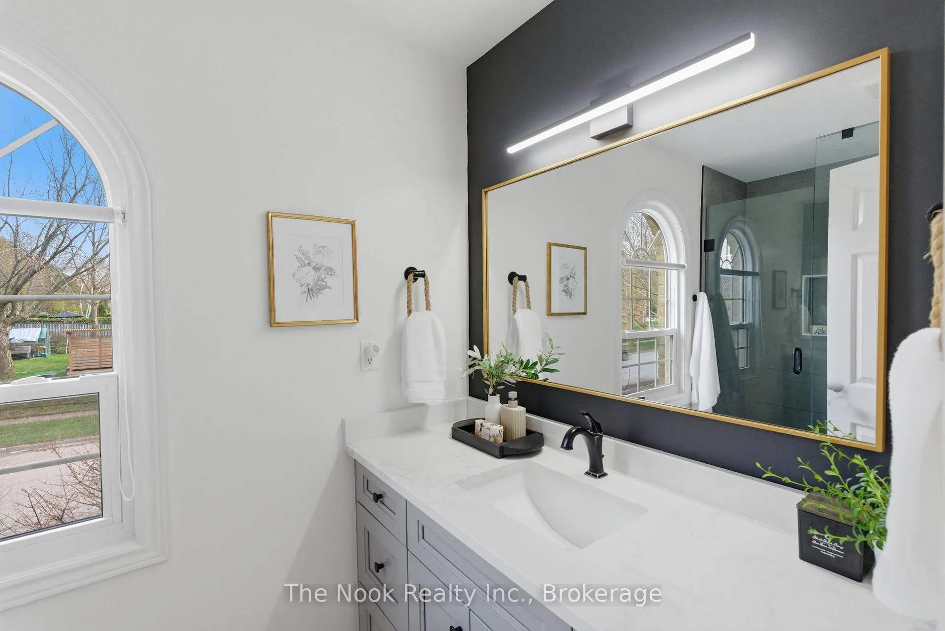 Photo 38 of 43 Carmody Lane, Uxbridge — HOMEH