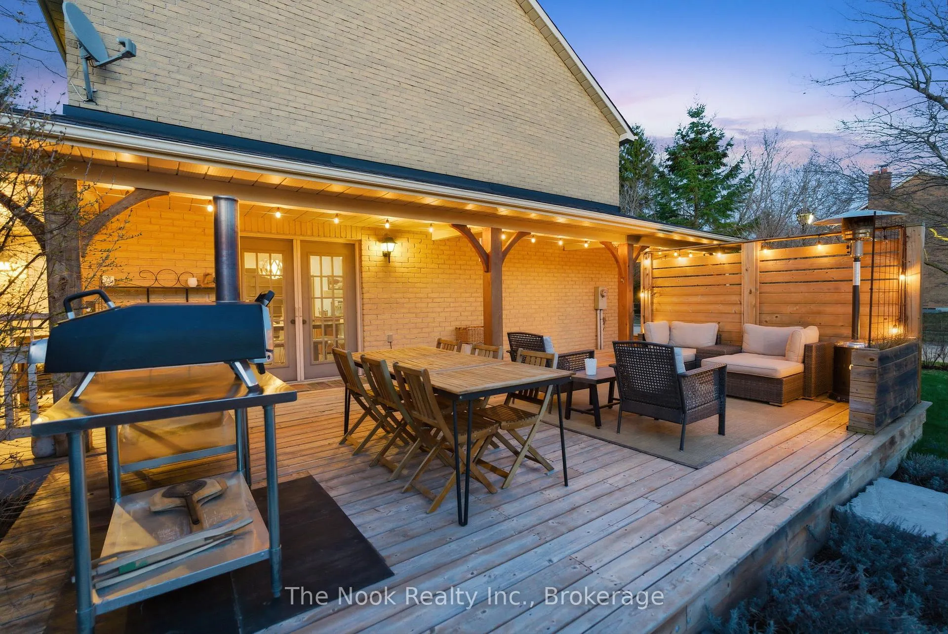 Photo 42 of 43 Carmody Lane, Uxbridge — HOMEH