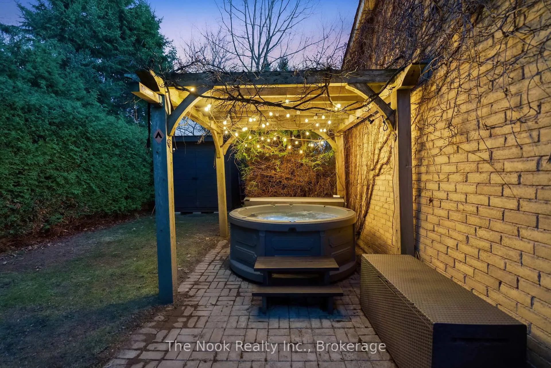 Photo 45 of 43 Carmody Lane, Uxbridge — HOMEH