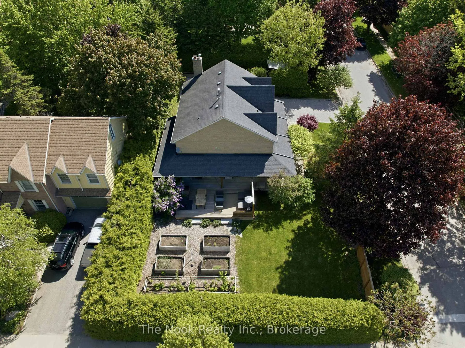 Photo 48 of 43 Carmody Lane, Uxbridge — HOMEH