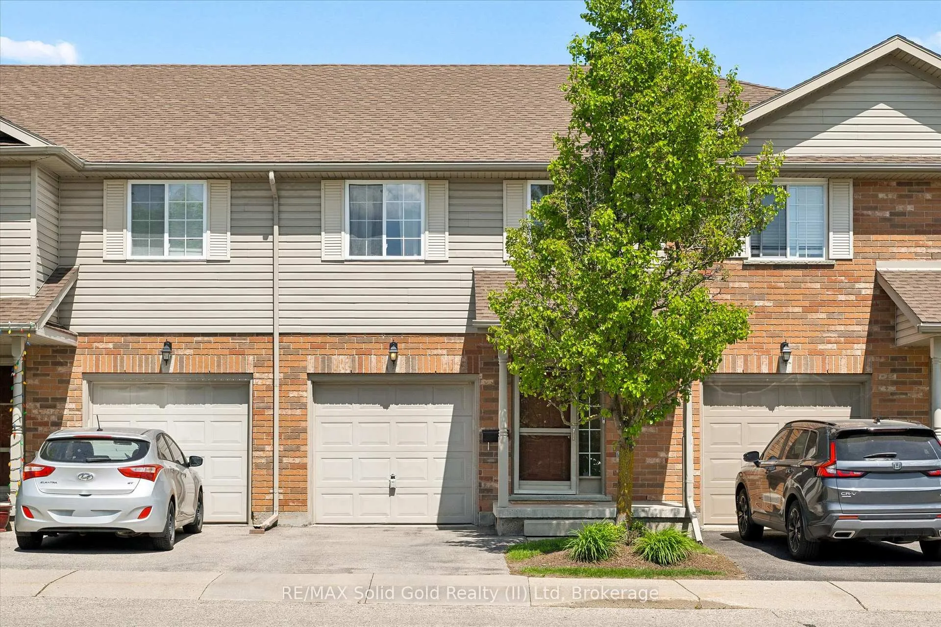 Photo 1 of Unit 5, 15 Gregg Court, Kitchener, Idlewood — HOMEH