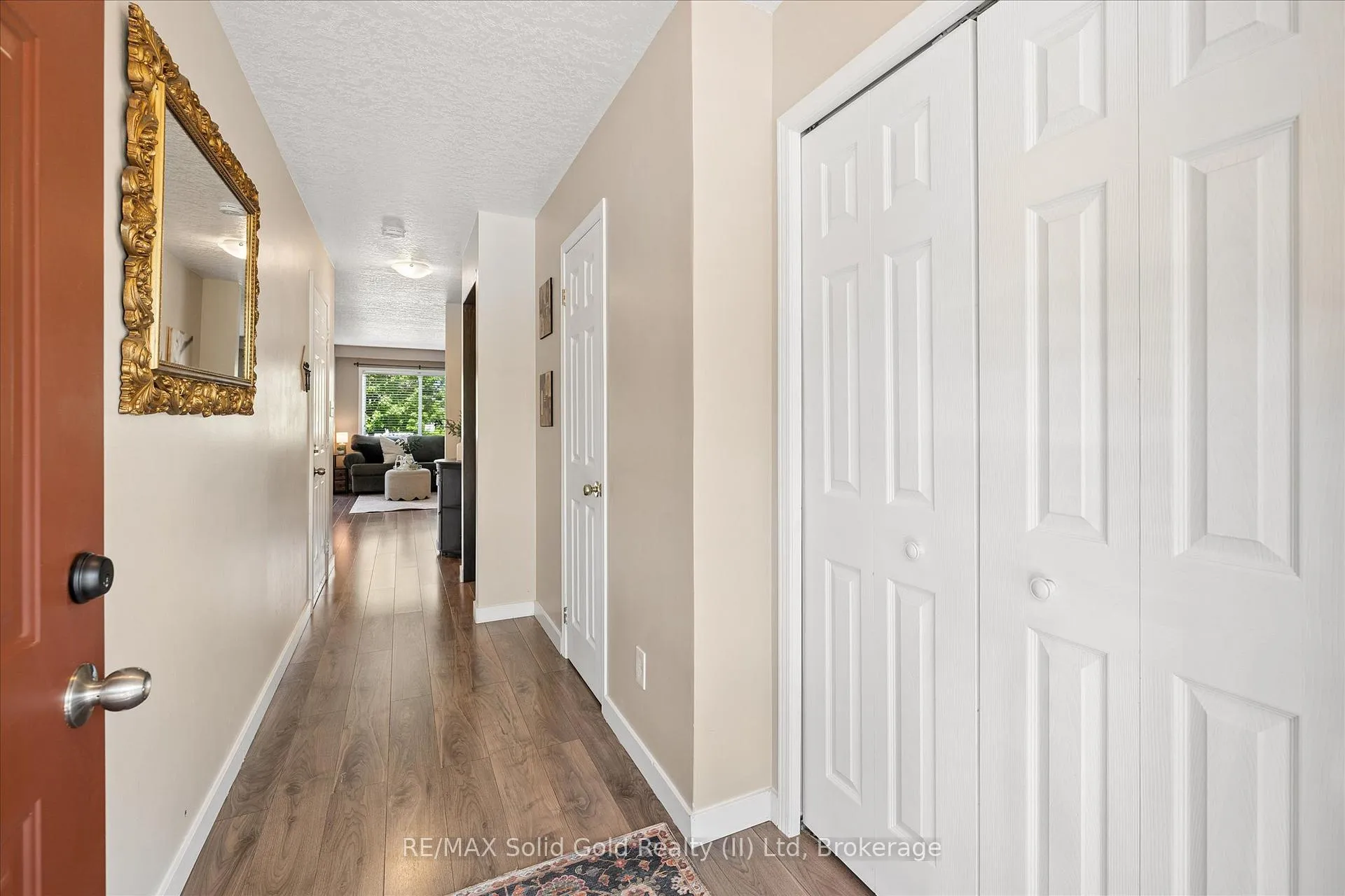 Photo 5 of Unit 5, 15 Gregg Court, Kitchener, Idlewood — HOMEH