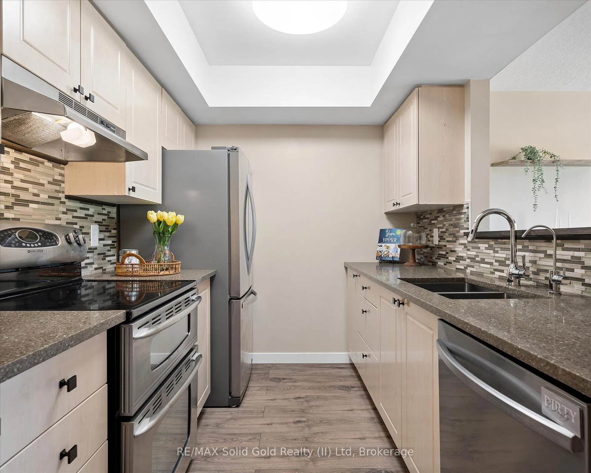 Photo 10 of Unit 5, 15 Gregg Court, Kitchener, Idlewood — HOMEH